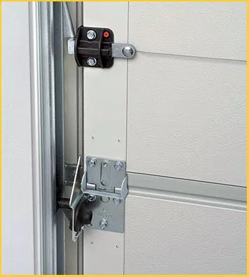 Oakland Locksmith Services Oakland, CA 510-803-3119 - garage-door-locks